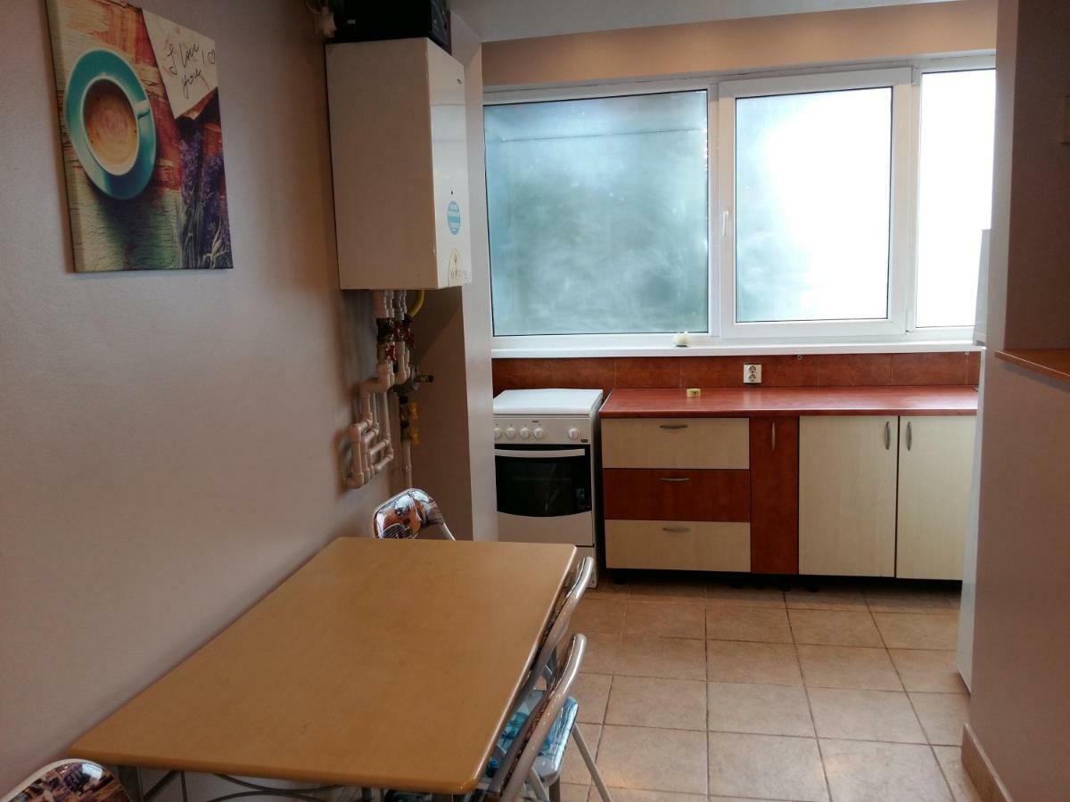 Apartament Laurentiu - etaj.1 Bukareszt Zewnętrze zdjęcie